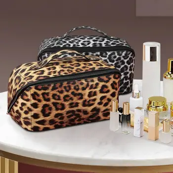 Водонепроницаемая гладкая застежка-молния, чехол для хранения наборов для макияжа с леопардовым принтом на открытом воздухе