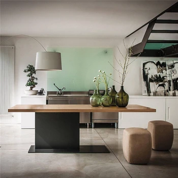 Итальянская чрезвычайно простая комбинация деревянного обеденного стола и стула, домашний островной столик, современный простой рабочий стол в полоску